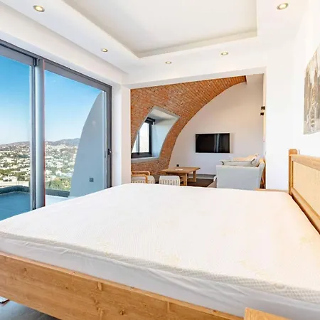 Βίλα Cozy With Private Pool And Luxuriest Views